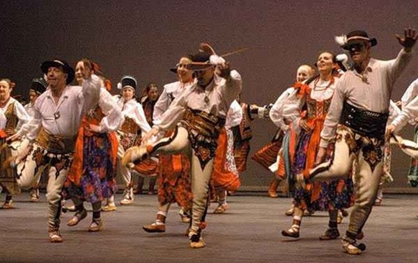 Народные танцы: польский куявяк