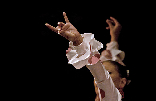 Обучение фламенко. Онлайн-урок №6. Техника рук (фото, видео)