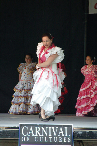 Танцы современной Испании (фото, видео)