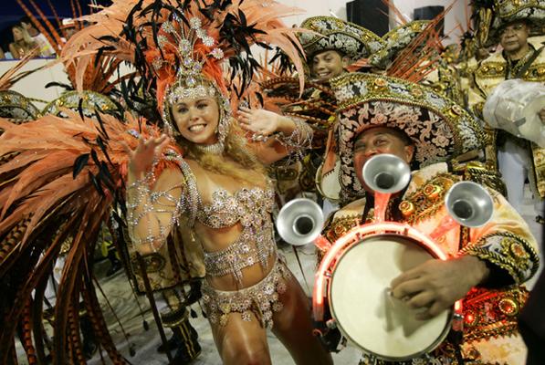 В Рио стартовал каждогодний карнавал
