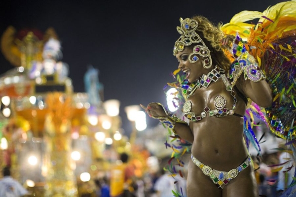 Бразильский карнавал 2013: каждогодний праздничек самбы