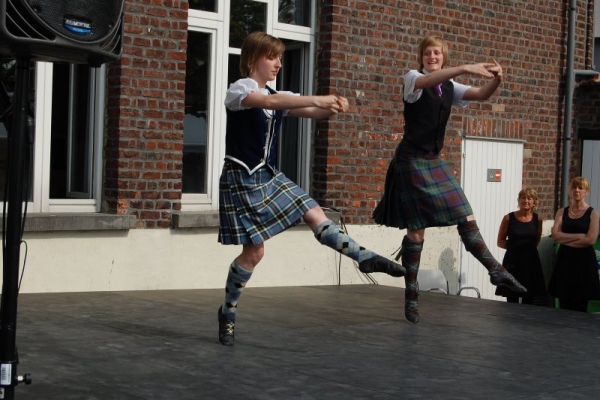 Хайланд - шотландские традиции в одном танце