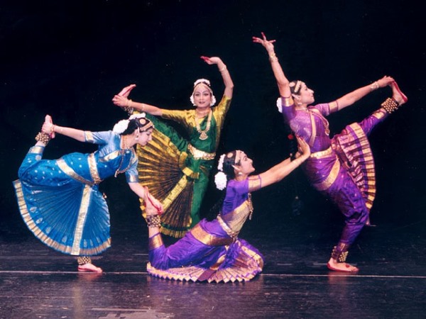 Индийские традиционные танцы: путь от Натья-Шастра в Европу
