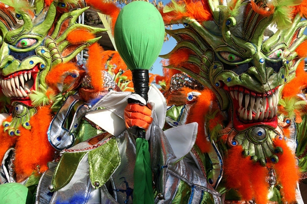 Карнавал в Доминикане – фееричное шоу