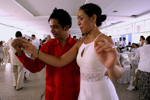 Государственный кубинский танец дансон