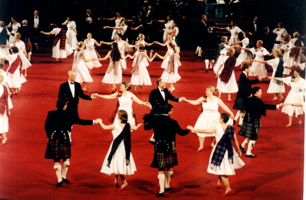 Шотландский бальный танец - дыхание эры