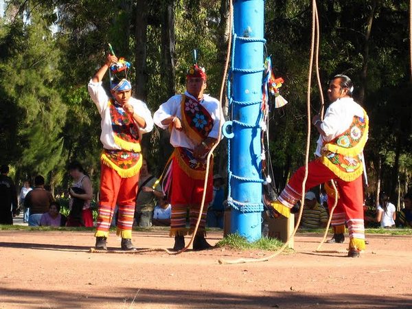 Danza de los Voladores – летающие танцоры из Мексики